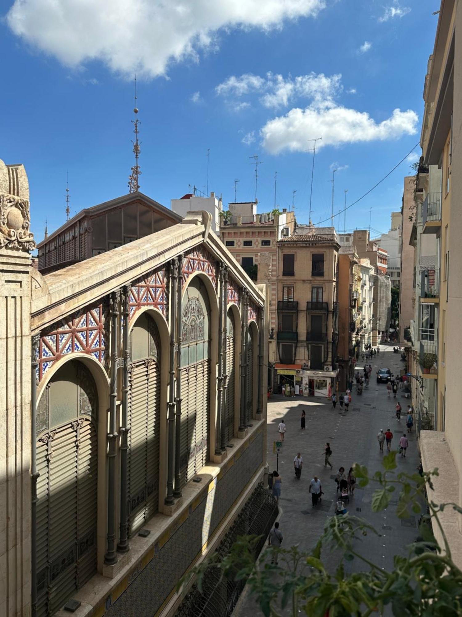 Mirador 1 Del Mercado Central - Habitacion Con Bano Privado En El Centro De La Ciudad Vella Валенсия Екстериор снимка