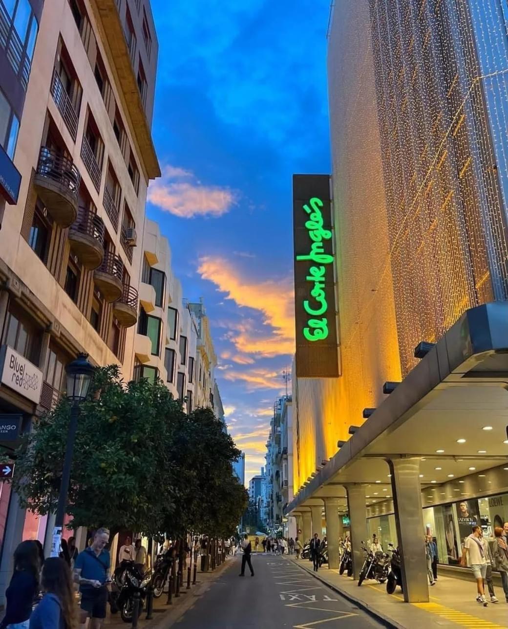 Mirador 1 Del Mercado Central - Habitacion Con Bano Privado En El Centro De La Ciudad Vella Валенсия Екстериор снимка